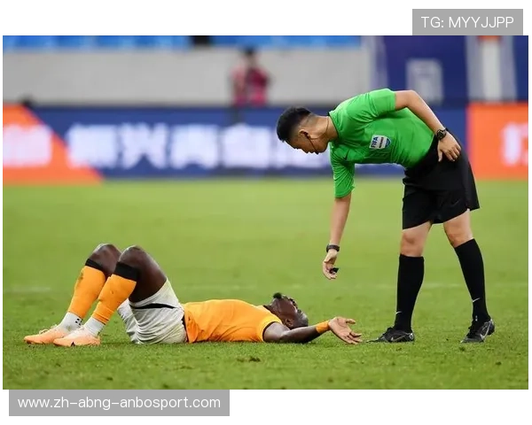 足球医疗室设备是否能应对比赛期间突发伤情的紧急处理